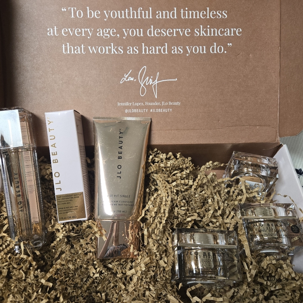 Jlo Glow Skincare Set